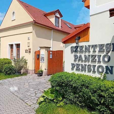 Bed and Breakfast Szentesi Panzio Fertőrákos Exterior foto