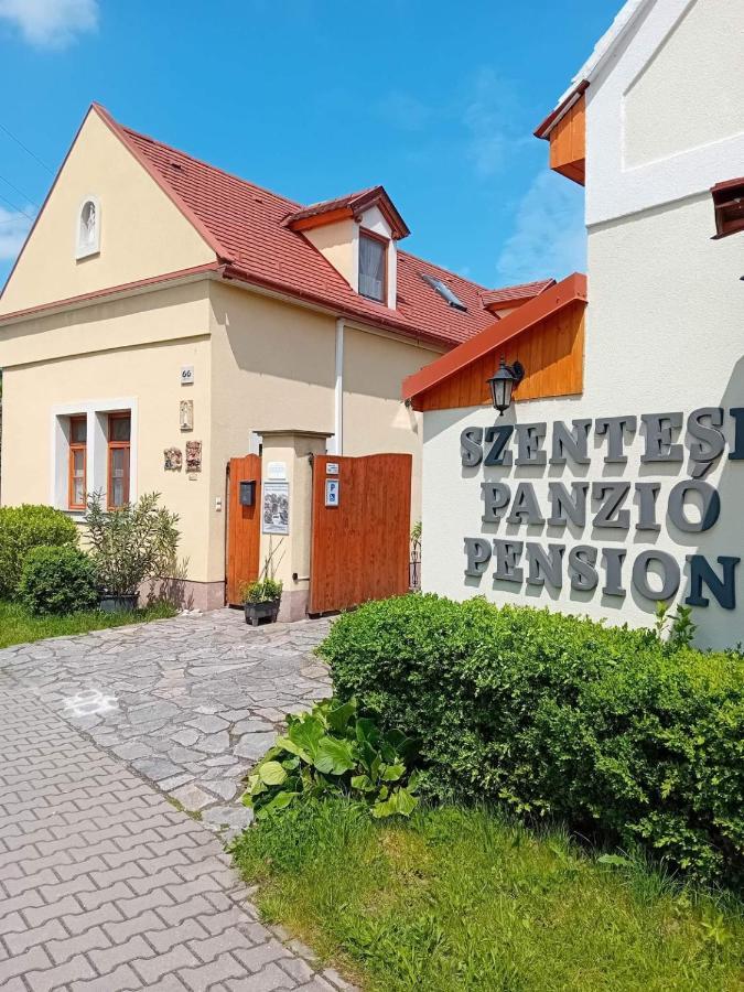 Bed and Breakfast Szentesi Panzio Fertőrákos Exterior foto