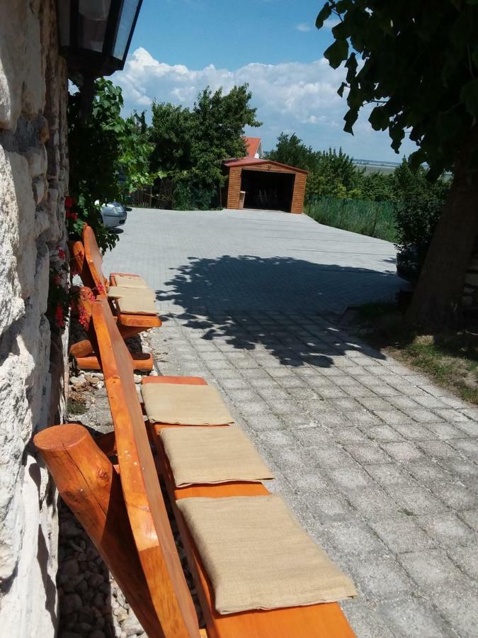 Bed and Breakfast Szentesi Panzio Fertőrákos Exterior foto